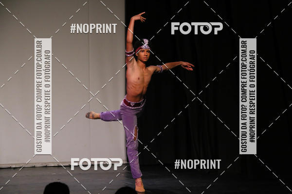 Buy your photos of the eventFORMATURA LILIAN GUMIEIRO on Fotop