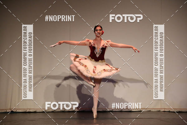 Buy your photos of the eventFORMATURA LILIAN GUMIEIRO on Fotop