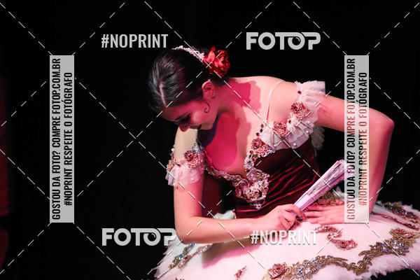 Buy your photos of the eventFORMATURA LILIAN GUMIEIRO on Fotop