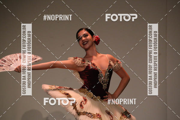 Buy your photos of the eventFORMATURA LILIAN GUMIEIRO on Fotop