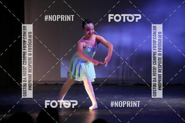 Buy your photos of the eventFORMATURA LILIAN GUMIEIRO on Fotop