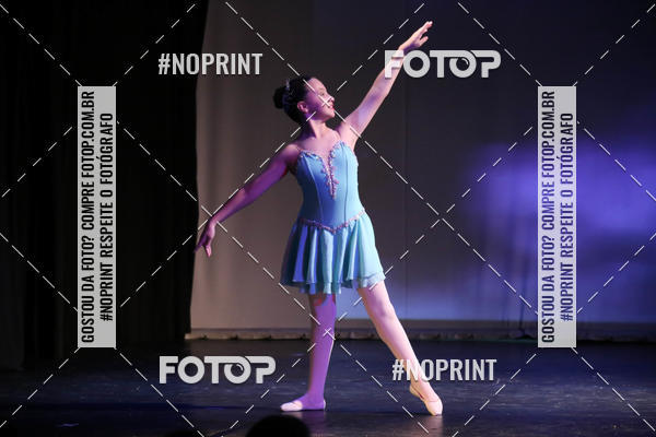 Buy your photos of the eventFORMATURA LILIAN GUMIEIRO on Fotop