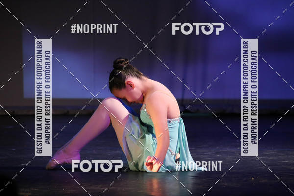 Buy your photos of the eventFORMATURA LILIAN GUMIEIRO on Fotop