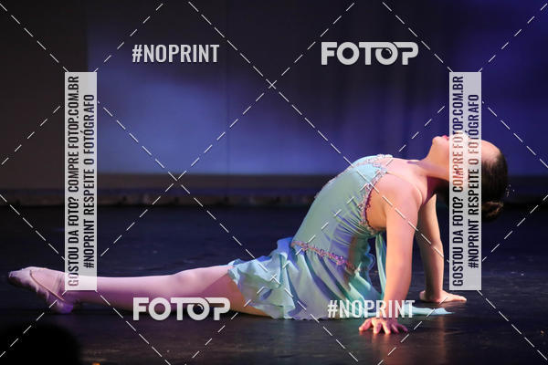 Buy your photos of the eventFORMATURA LILIAN GUMIEIRO on Fotop