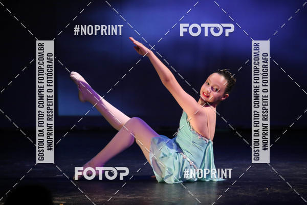 Buy your photos of the eventFORMATURA LILIAN GUMIEIRO on Fotop