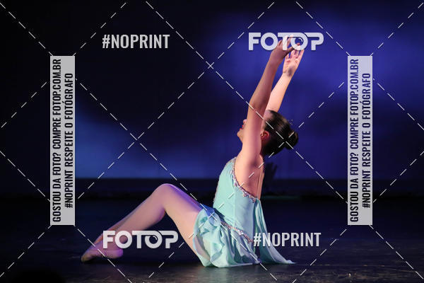 Buy your photos of the eventFORMATURA LILIAN GUMIEIRO on Fotop