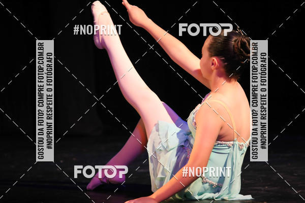 Buy your photos of the eventFORMATURA LILIAN GUMIEIRO on Fotop