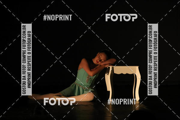 Buy your photos of the eventFORMATURA LILIAN GUMIEIRO on Fotop