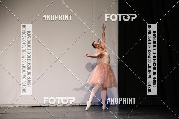Buy your photos of the eventFORMATURA LILIAN GUMIEIRO on Fotop