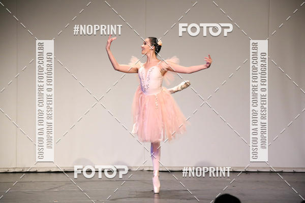 Buy your photos of the eventFORMATURA LILIAN GUMIEIRO on Fotop