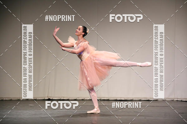 Buy your photos of the eventFORMATURA LILIAN GUMIEIRO on Fotop