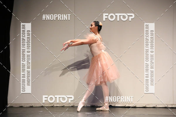 Buy your photos of the eventFORMATURA LILIAN GUMIEIRO on Fotop
