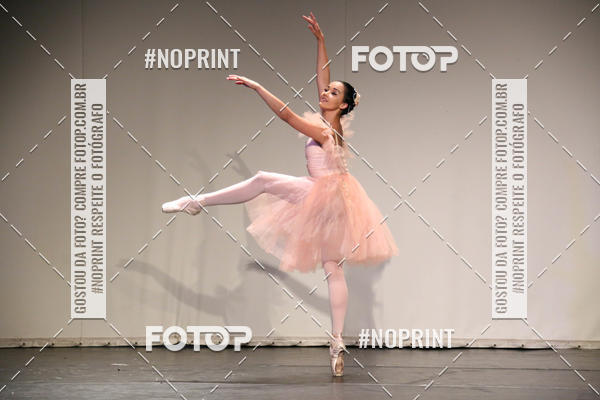 Buy your photos of the eventFORMATURA LILIAN GUMIEIRO on Fotop