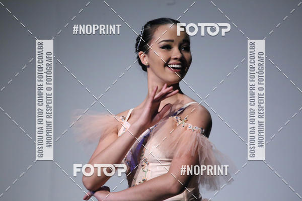 Buy your photos of the eventFORMATURA LILIAN GUMIEIRO on Fotop