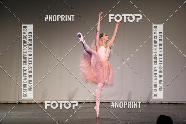 Buy your photos of the eventFORMATURA LILIAN GUMIEIRO on Fotop