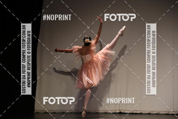 Buy your photos of the eventFORMATURA LILIAN GUMIEIRO on Fotop