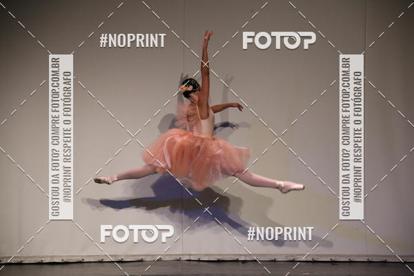 Buy your photos of the eventFORMATURA LILIAN GUMIEIRO on Fotop