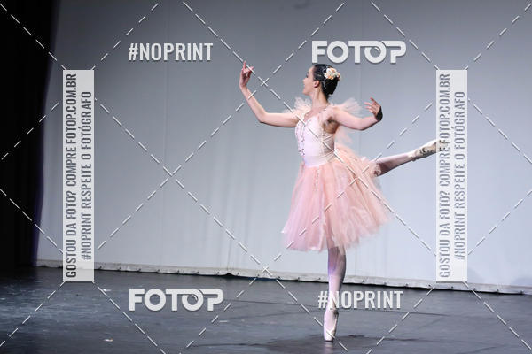 Buy your photos of the eventFORMATURA LILIAN GUMIEIRO on Fotop