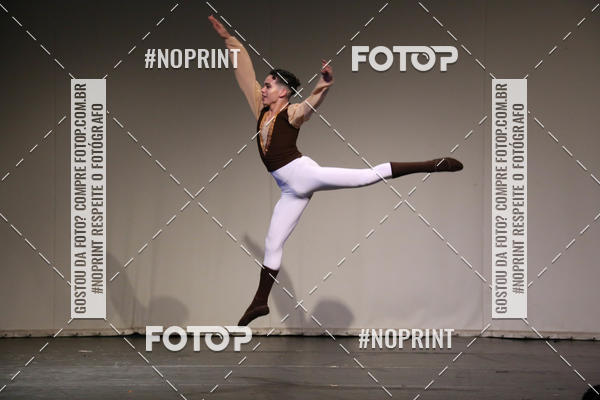 Buy your photos of the eventFORMATURA LILIAN GUMIEIRO on Fotop