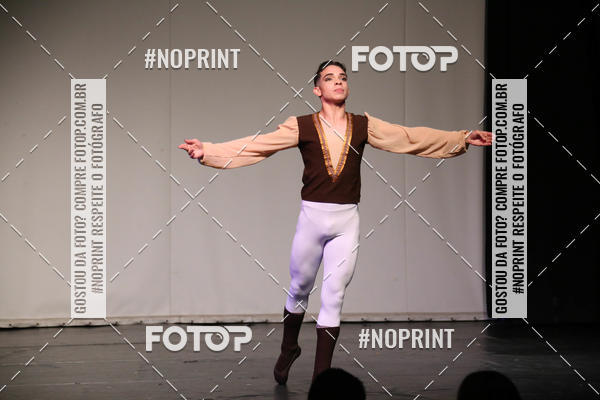 Buy your photos of the eventFORMATURA LILIAN GUMIEIRO on Fotop