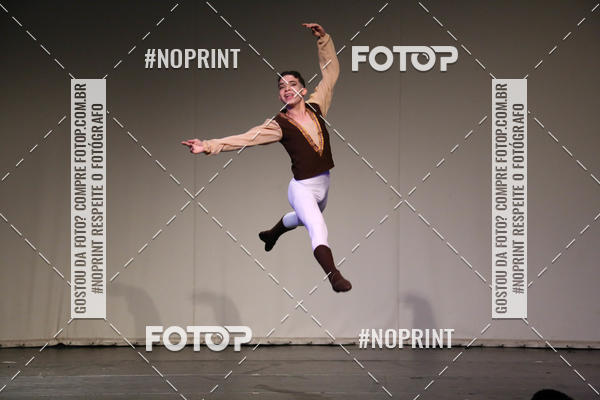 Buy your photos of the eventFORMATURA LILIAN GUMIEIRO on Fotop