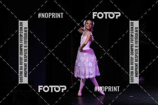 Buy your photos of the eventFORMATURA LILIAN GUMIEIRO on Fotop