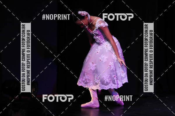 Buy your photos of the eventFORMATURA LILIAN GUMIEIRO on Fotop