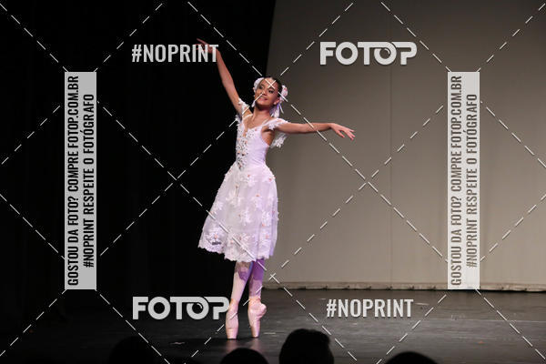 Buy your photos of the eventFORMATURA LILIAN GUMIEIRO on Fotop