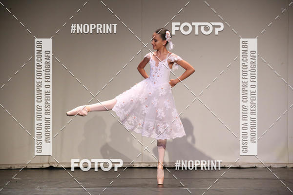 Buy your photos of the eventFORMATURA LILIAN GUMIEIRO on Fotop