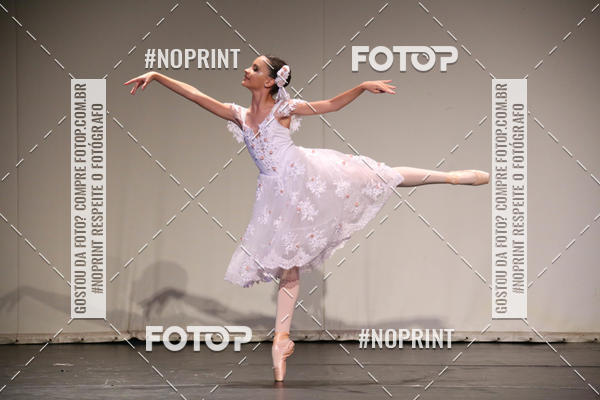 Buy your photos of the eventFORMATURA LILIAN GUMIEIRO on Fotop