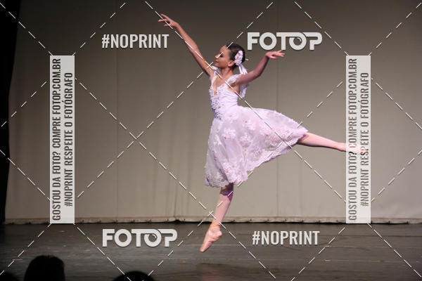 Buy your photos of the eventFORMATURA LILIAN GUMIEIRO on Fotop