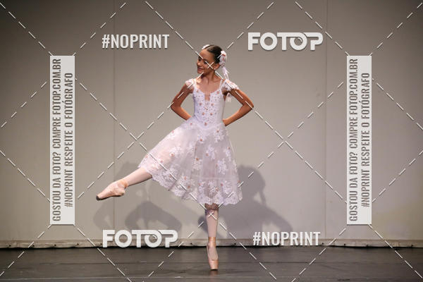 Buy your photos of the eventFORMATURA LILIAN GUMIEIRO on Fotop