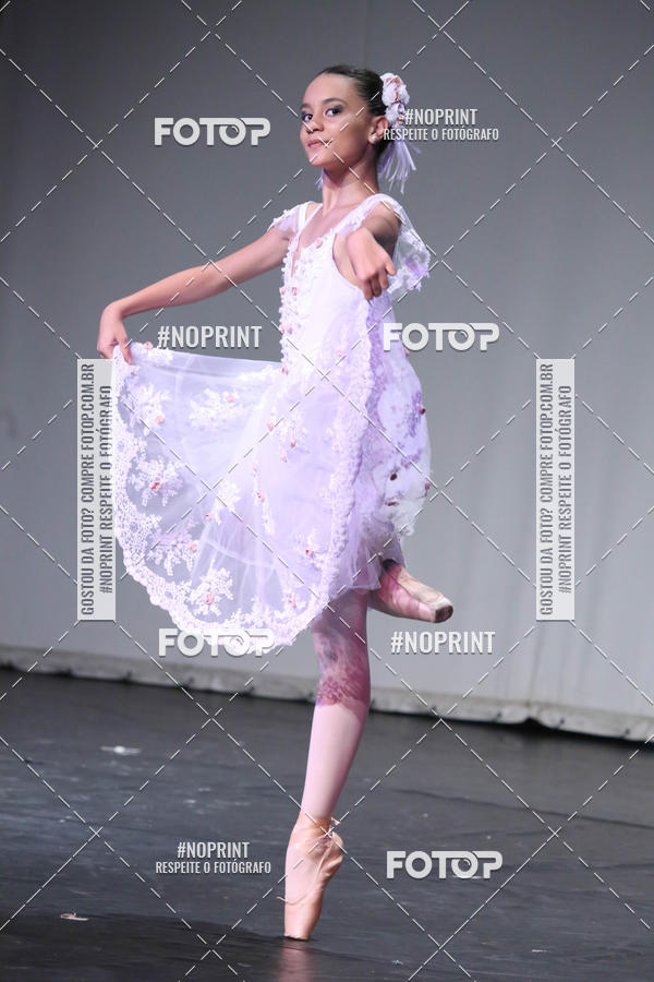 Buy your photos of the eventFORMATURA LILIAN GUMIEIRO on Fotop