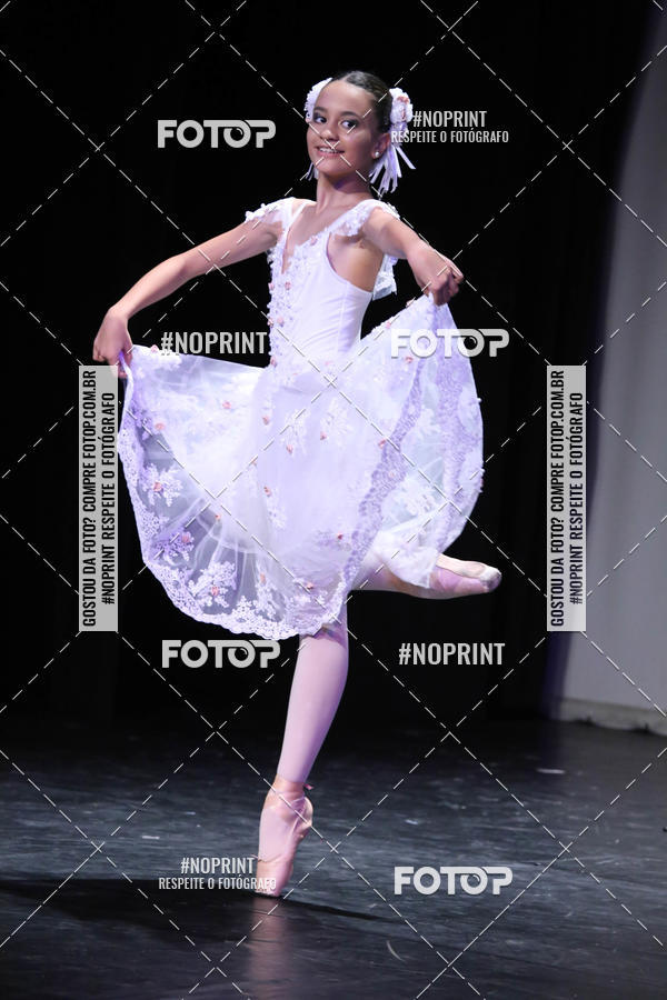 Buy your photos of the eventFORMATURA LILIAN GUMIEIRO on Fotop