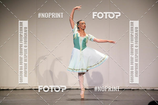 Buy your photos of the eventFORMATURA LILIAN GUMIEIRO on Fotop