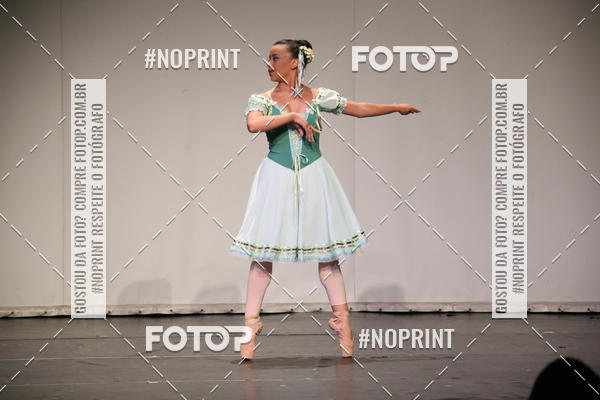Buy your photos of the eventFORMATURA LILIAN GUMIEIRO on Fotop