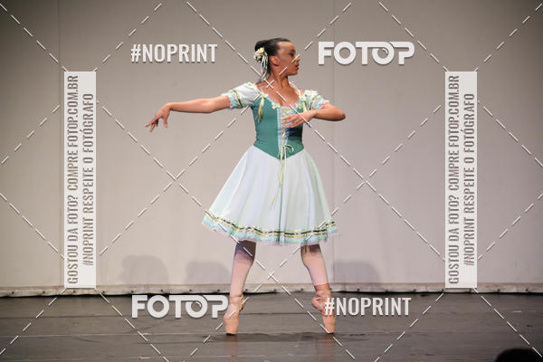 Buy your photos of the eventFORMATURA LILIAN GUMIEIRO on Fotop