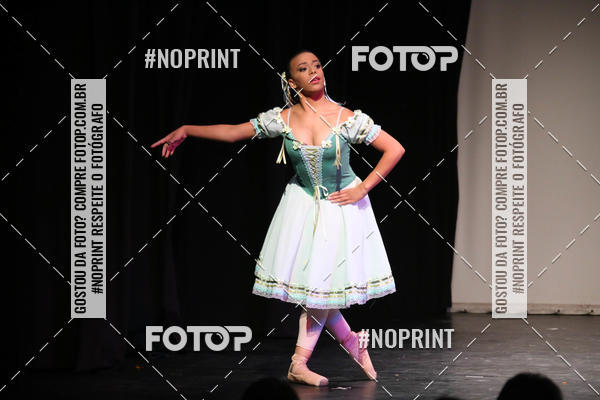 Buy your photos of the eventFORMATURA LILIAN GUMIEIRO on Fotop
