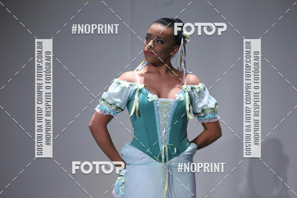 Buy your photos of the eventFORMATURA LILIAN GUMIEIRO on Fotop