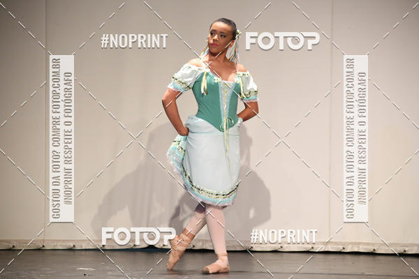 Buy your photos of the eventFORMATURA LILIAN GUMIEIRO on Fotop