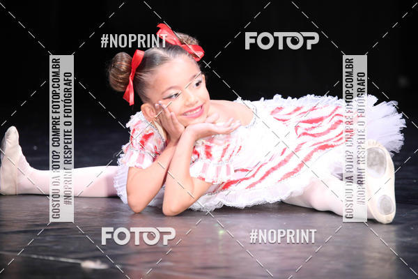 Buy your photos of the eventFORMATURA LILIAN GUMIEIRO on Fotop
