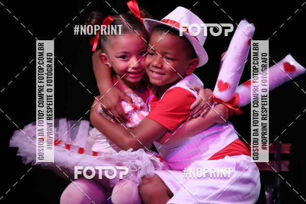 Buy your photos of the eventFORMATURA LILIAN GUMIEIRO on Fotop