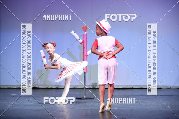 Buy your photos of the eventFORMATURA LILIAN GUMIEIRO on Fotop