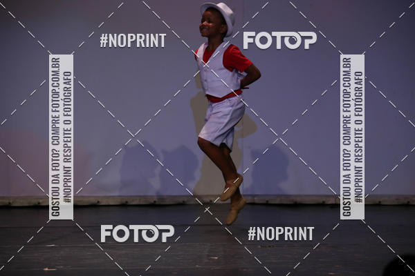 Buy your photos of the eventFORMATURA LILIAN GUMIEIRO on Fotop