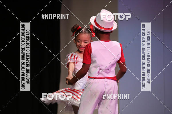 Buy your photos of the eventFORMATURA LILIAN GUMIEIRO on Fotop
