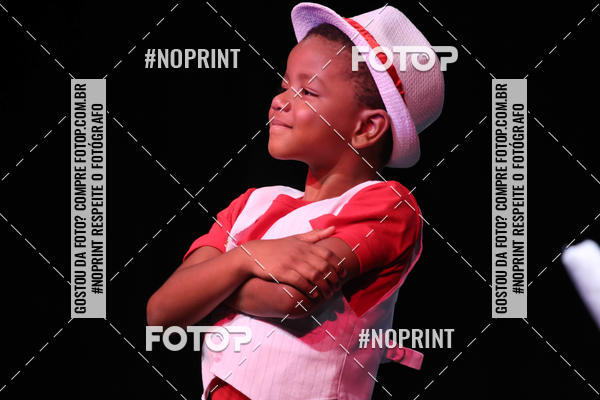 Buy your photos of the eventFORMATURA LILIAN GUMIEIRO on Fotop