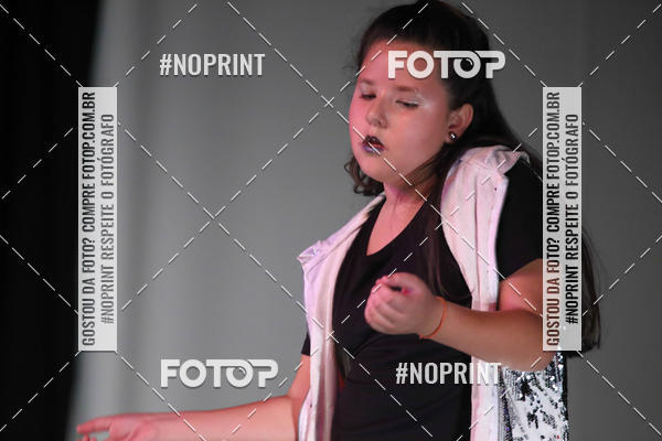 Buy your photos of the eventFORMATURA LILIAN GUMIEIRO on Fotop