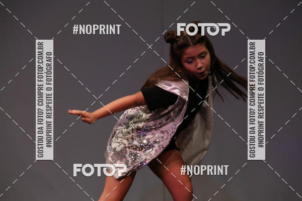 Buy your photos of the eventFORMATURA LILIAN GUMIEIRO on Fotop