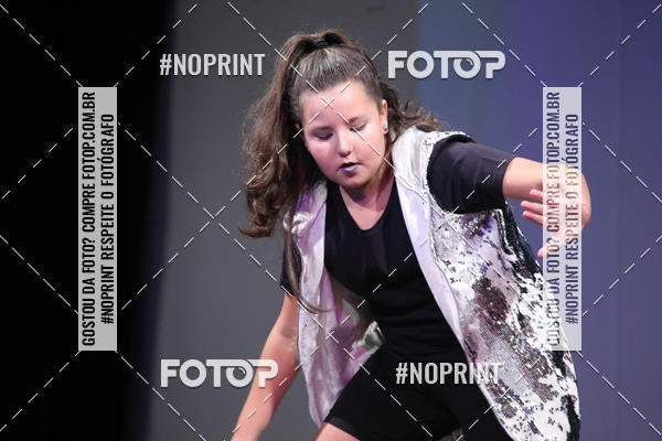 Buy your photos of the eventFORMATURA LILIAN GUMIEIRO on Fotop