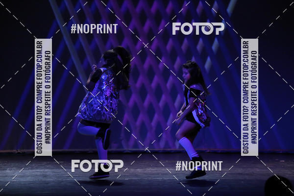 Buy your photos of the eventFORMATURA LILIAN GUMIEIRO on Fotop